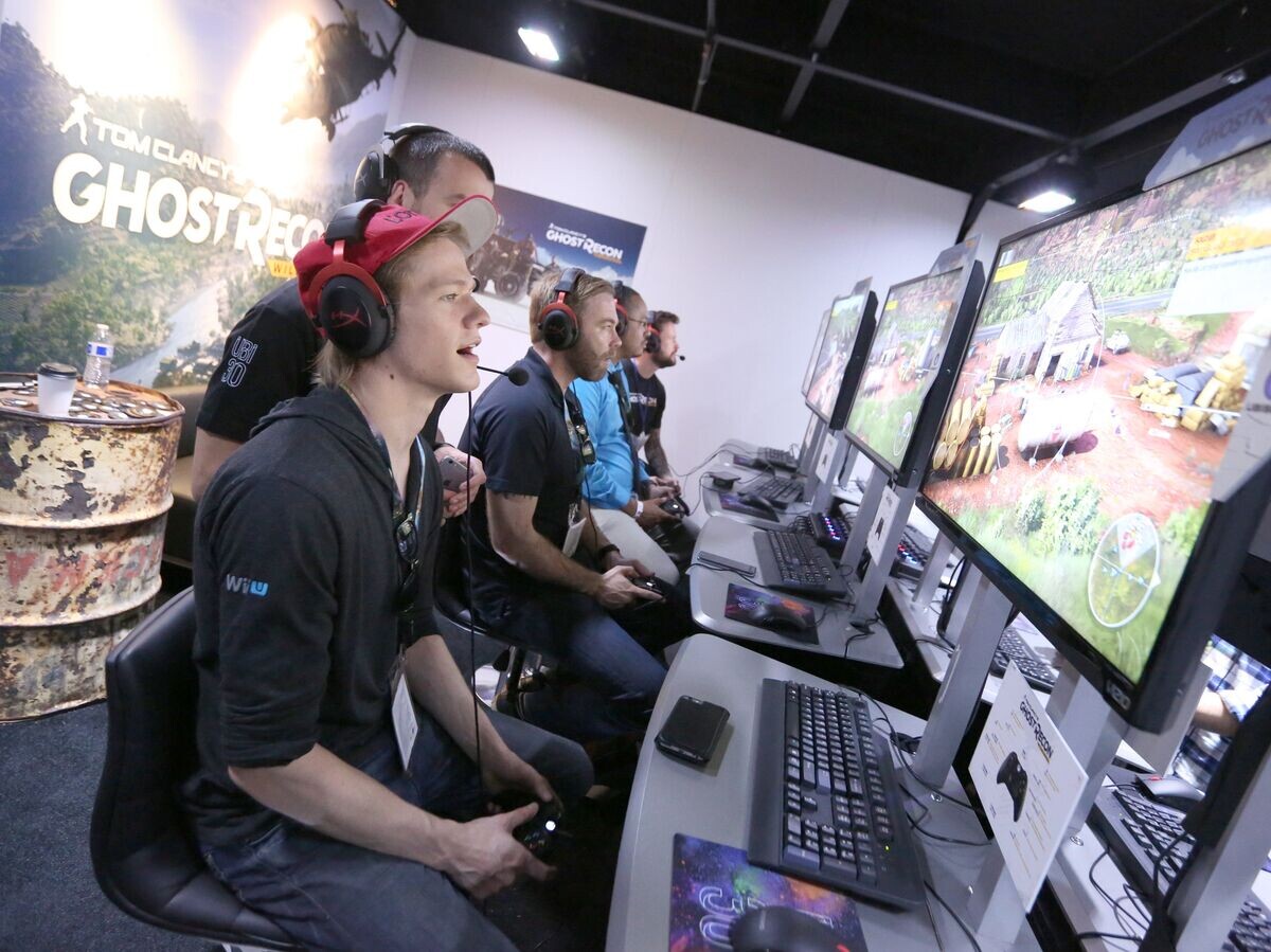    Презентация видеоигры Tom Clancy's Ghost Recon | © AP Photo / Invision for Ubisoft/Casey Rodgers