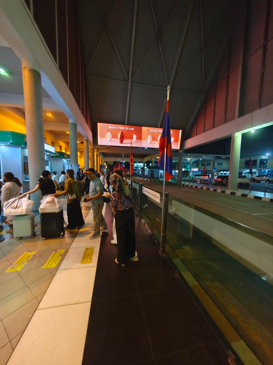 На паспортном контроле