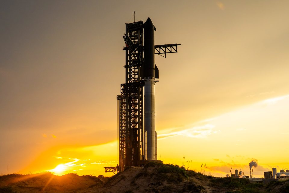 Starship на стартовой площадке. Источник: SpaceX
