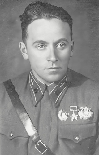 Герой Советского Союза Калачев Владимир Николаевич