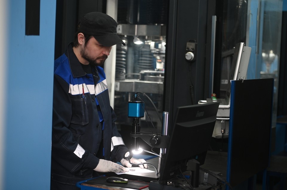    Петербург стал лидером по роботизации в России. Алексей БУЛАТОВ