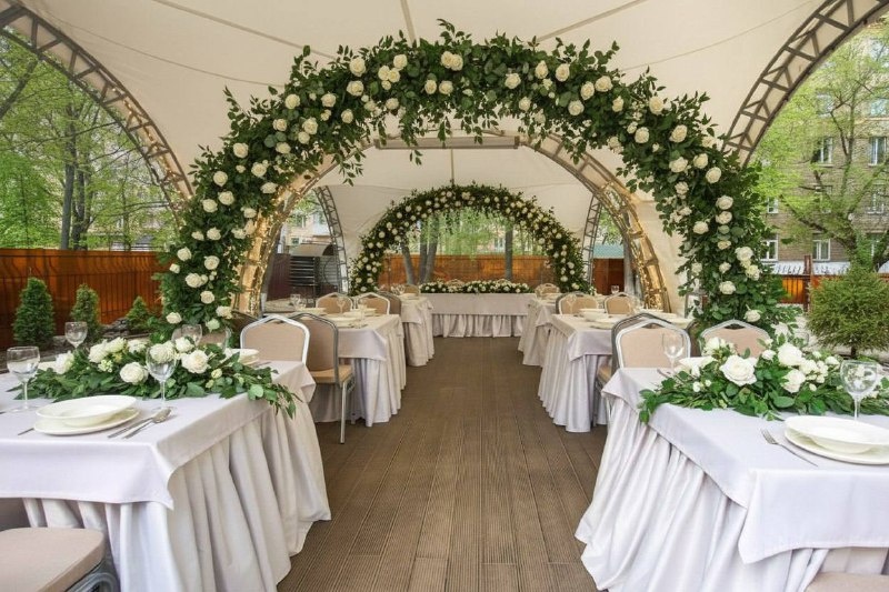 Веранда LOTOS GARDEN, Москва, м.ВДНХ, ул.Ярославская, 15, к.2