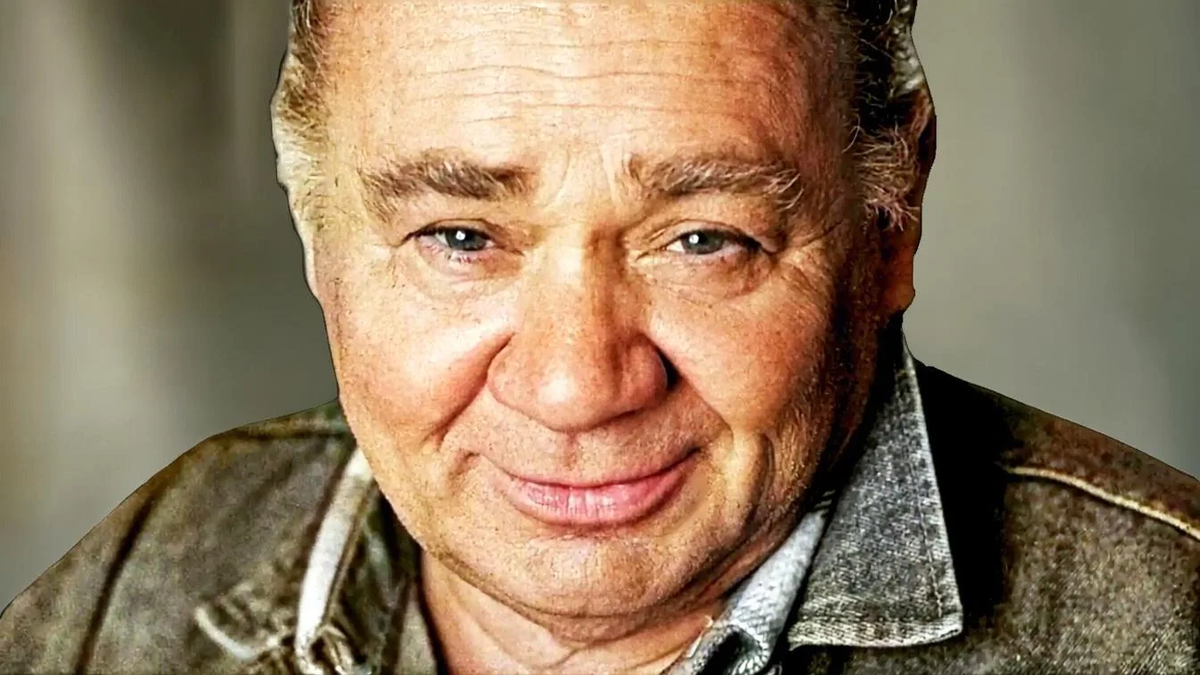 Фильмы с Евгением Леоновым список, Лучшие фильмы с Евгением Леоновым, Роли Евгения Леонова, Кино с Евгением Леоновым смотреть онлайн, Евгений Леонов лучшие комедии, Советские фильмы с Евгением Леоновым, Евгений Леонов джентльмены удачи, Евгений Леонов карнавальная ночь, Евгений Леонов полосатый рейс, Цитаты из фильмов с Евгением Леоновым