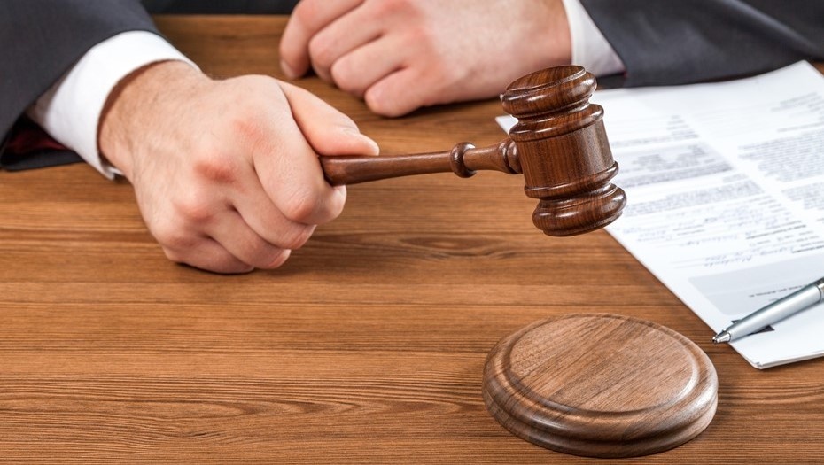    Даже незначительная ошибка рискует привести к срыву госконтракта Автор фото: Billion Photos/Shutterstock/FOTODOM