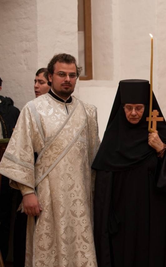 Диакон Богдан Мошура с мамой