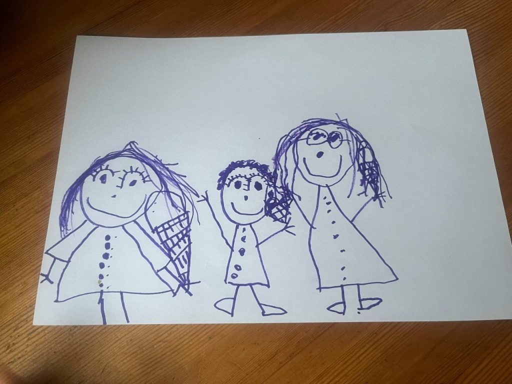 Рисунок Маши Кучеренко. Фото с личной страницы Елены Кучеренко в ВК