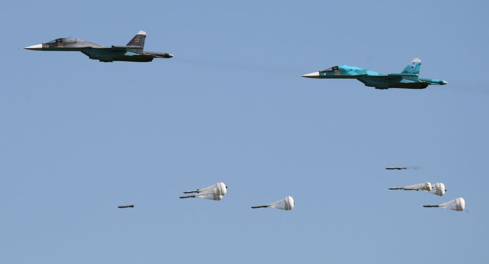 ФАБ-3000 снесла набитый украинскими бойцами ДК, это сняли на видео