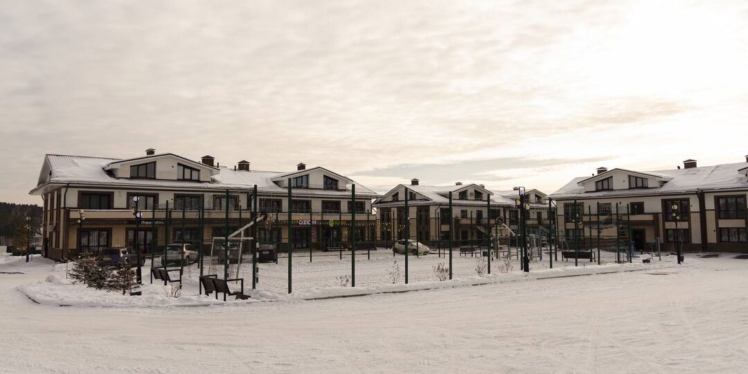 «Мечтаем о загороде, но выбираем город