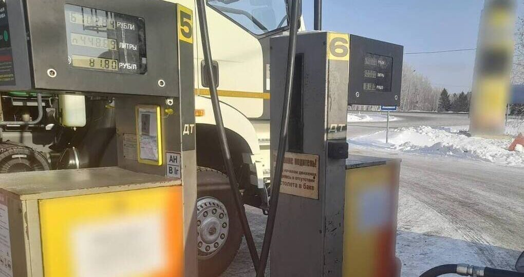 Похитителей нефтепродуктов задержали в Приангарье