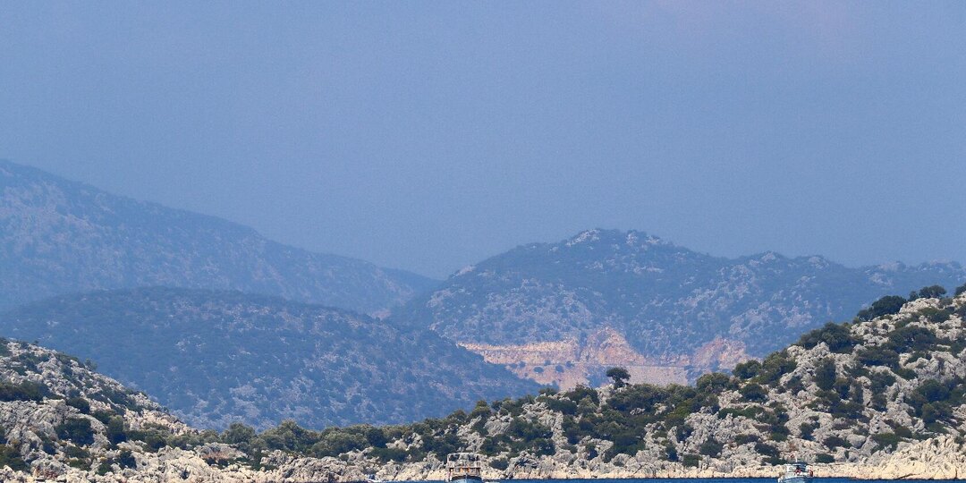 Куда и когда махнуть на море?