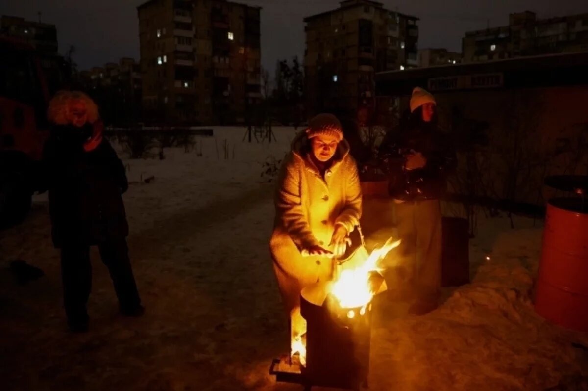    Военные и полиция могут присоединиться к протестующим на Украине