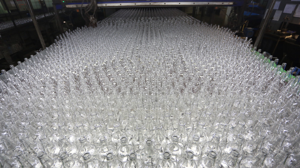    Почему в СССР платили за бутылки, а сейчас молчат и не дают копейки?