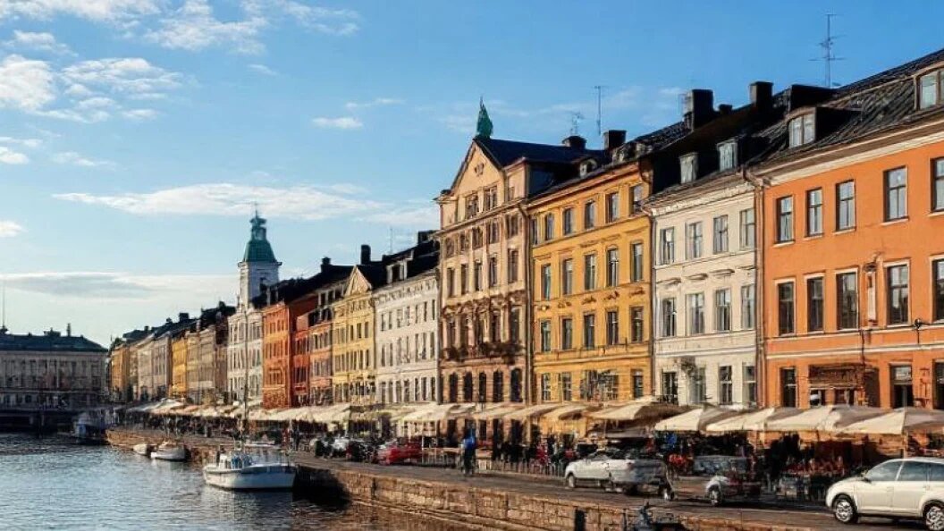    Более 4,5 тысячи граждан Финляндии въехали в Россию в 2025 году. Коллаж Царьграда