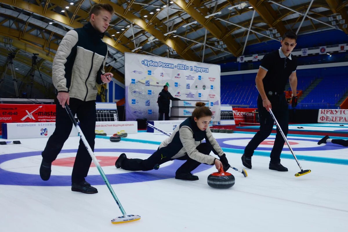    Кёрлинг – один из самых активных видов спорта в крае