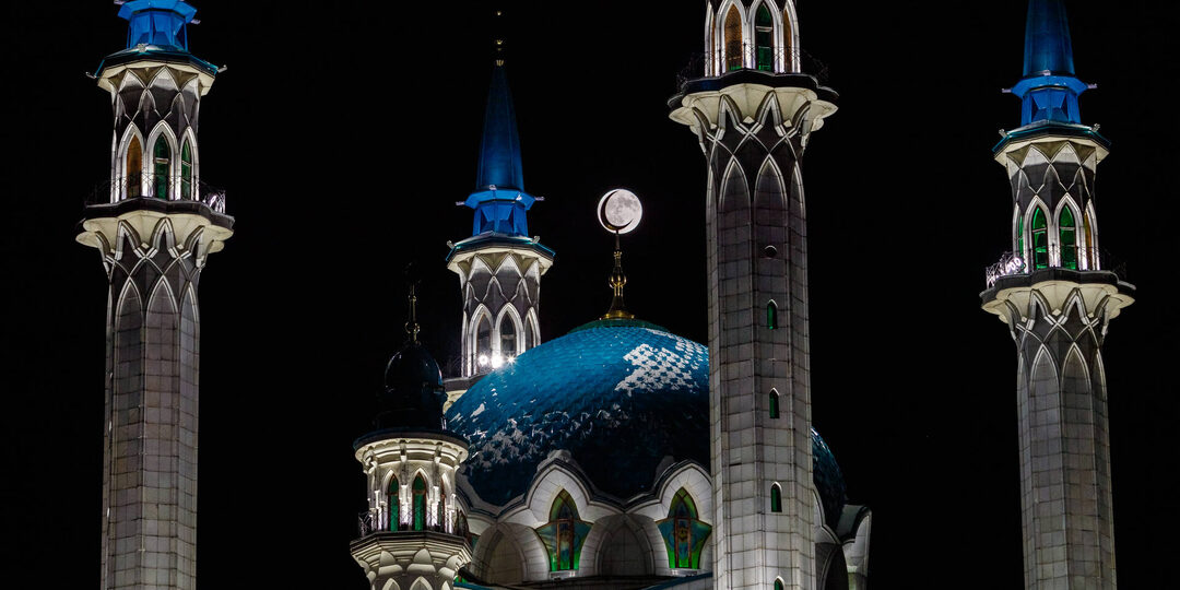 Ночь Бараат – 2026: когда наступит, как провести и что нельзя делать мусульманам