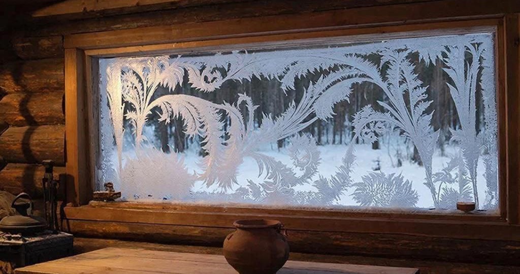 Узор мороз мне на стекле