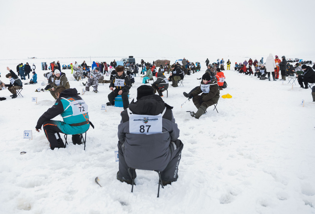 Конкурс ловли корюшки и наваги. Фото: Екатерина Эстер / НАО24. Источник: gubernator.adm-nao.ru