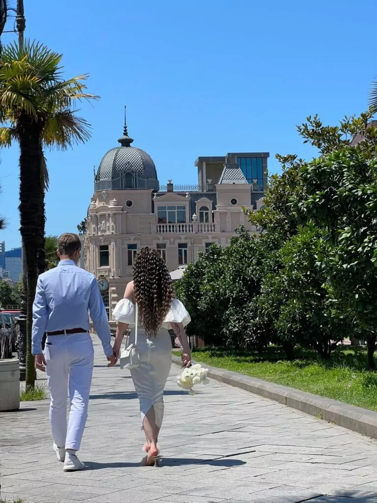 Светлана с мужем в Грузии. Фото: предоставлено героиней