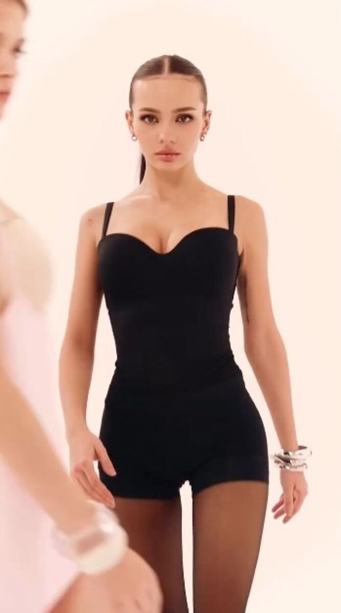    Валя Карнавал запустила свой бренд нижнего белья. Источник: @karna.val*