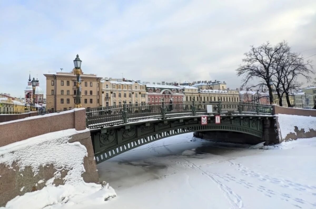    Морозная погода с -17 градусами задержится в Петербурге