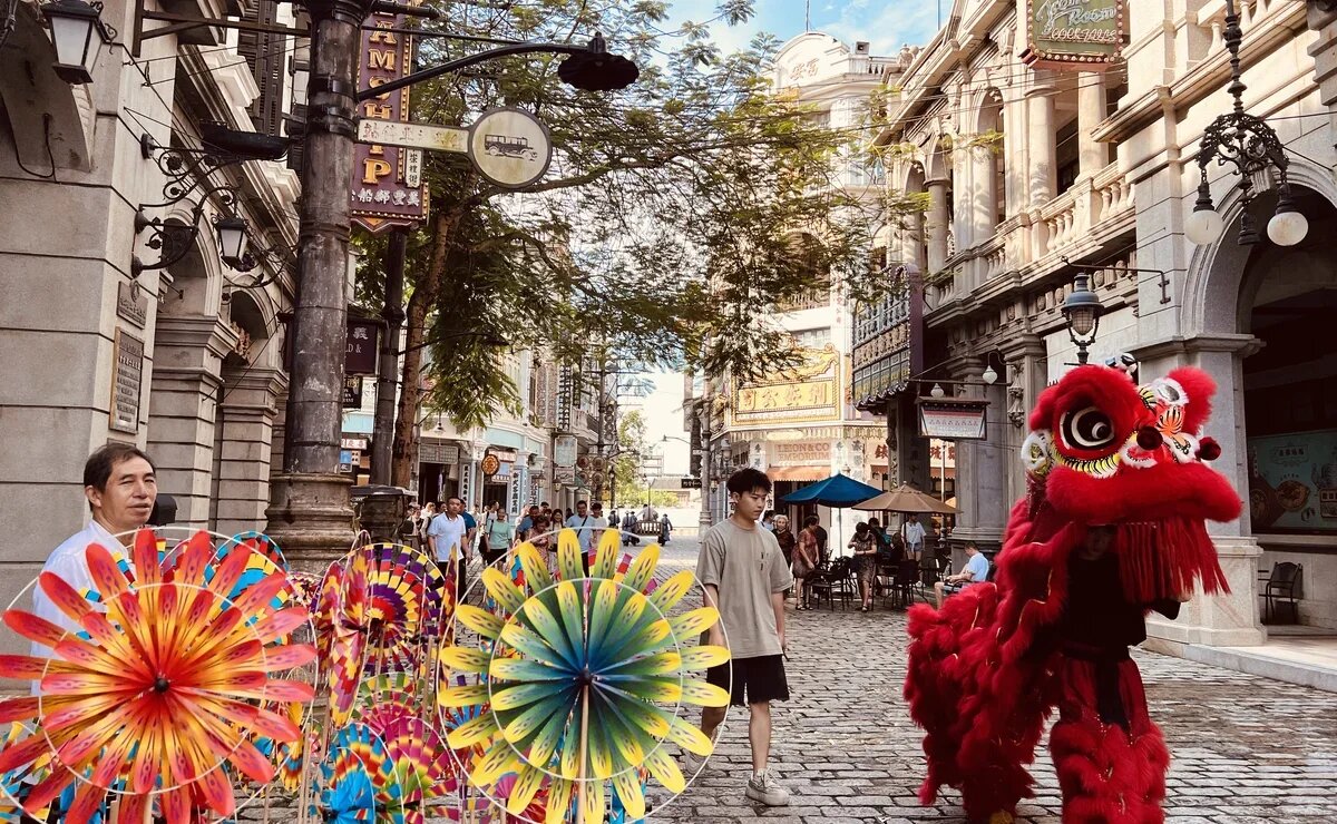    Российские туристы поставили новый рекорд по турпотоку на Хайнань в 2025 году