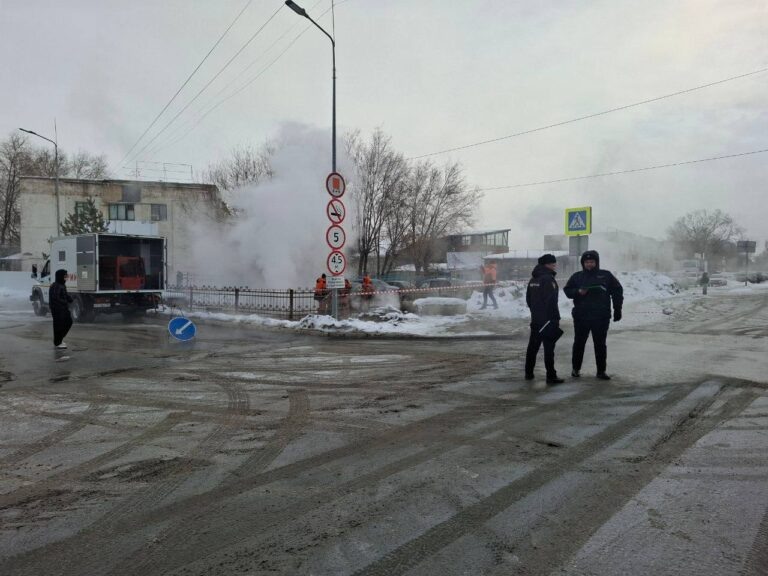    В Оренбурге при обвале грунта пострадали два человека Оренбуржье