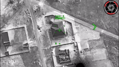    Дроноводы ВС России отправили ракету Х-БПЛА с ударного беспилотника "Форпост-РУ" по позициям ВСУ. Видео: "Бортовой журнал военлёта"