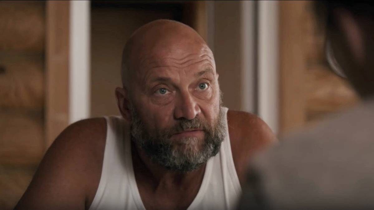    Кадр из фильма «Некрасивая подружка. Эффект бабочки» (2021)