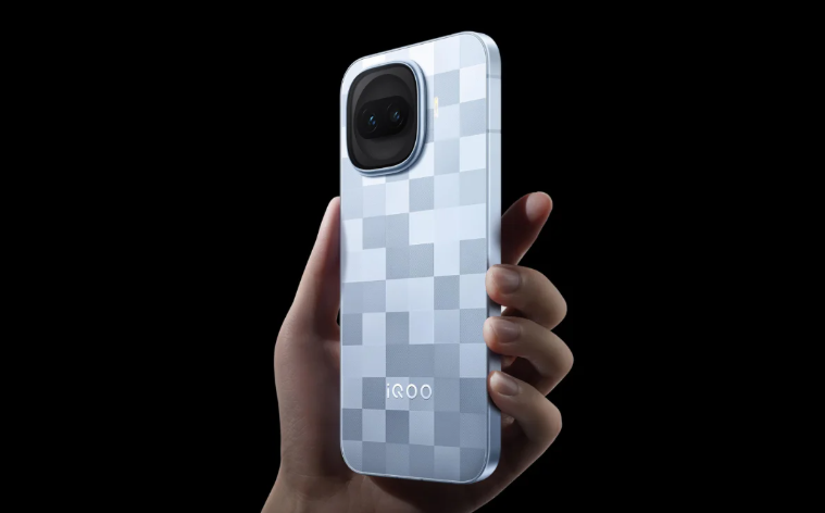 Официальный рендер iQOO 15R