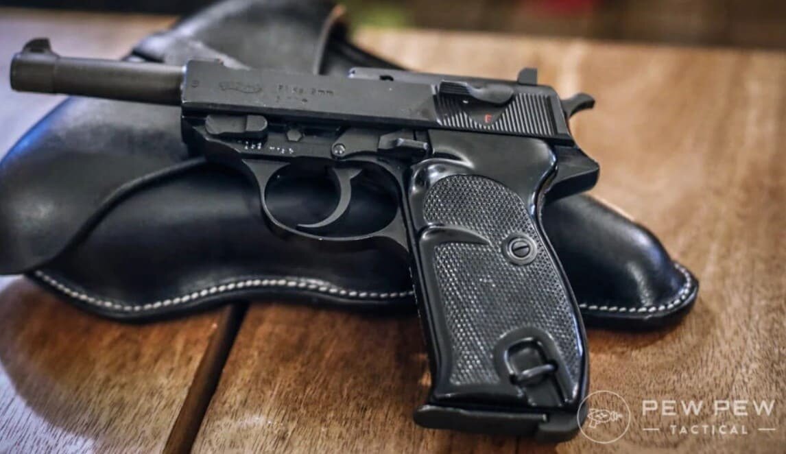 Пистолет "Вальтер П-1".