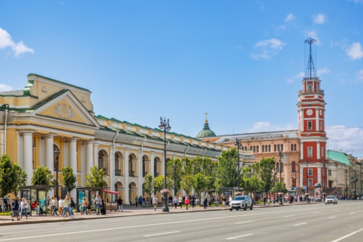 В Личные фонды переданы знаменитые петербургские объекты. Среди них Большой Гостиный двор