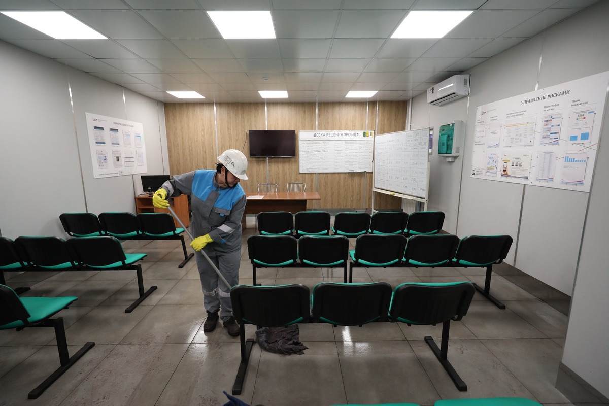 Производственная культура начинается с…чистоты. Фото Александра Белашова / «Медиацентр»