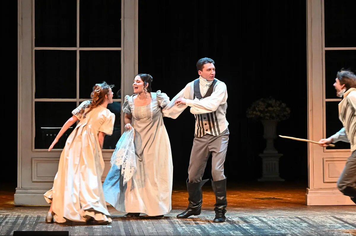 Наташа, Соня, Николай и Петя  |Фото: Андрей Ткаченко