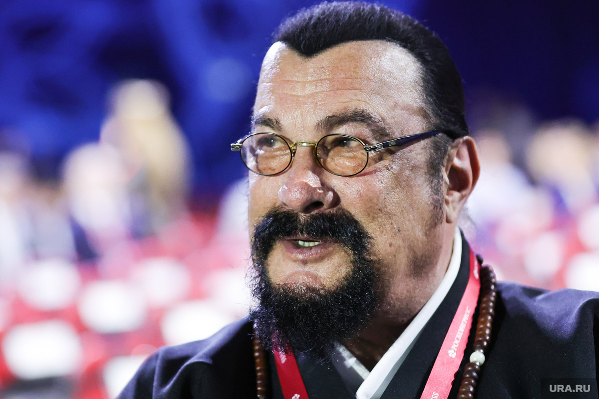 Дальнейшие планы в России у Стивена Сигала под вопросом. Фото: Роман Наумов © URA.RU