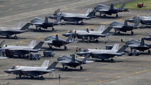    © REUTERS Ricardo Arduengo