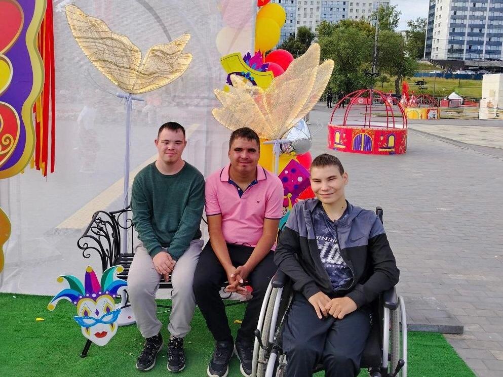    © фонд "Дедморозим"