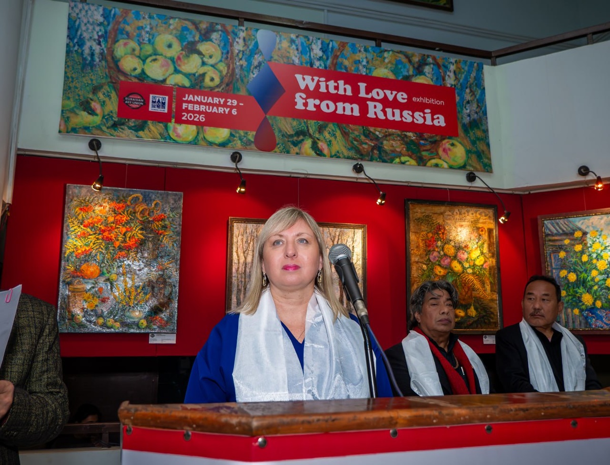 Кадры с торжественного открытия выставки в Катманду