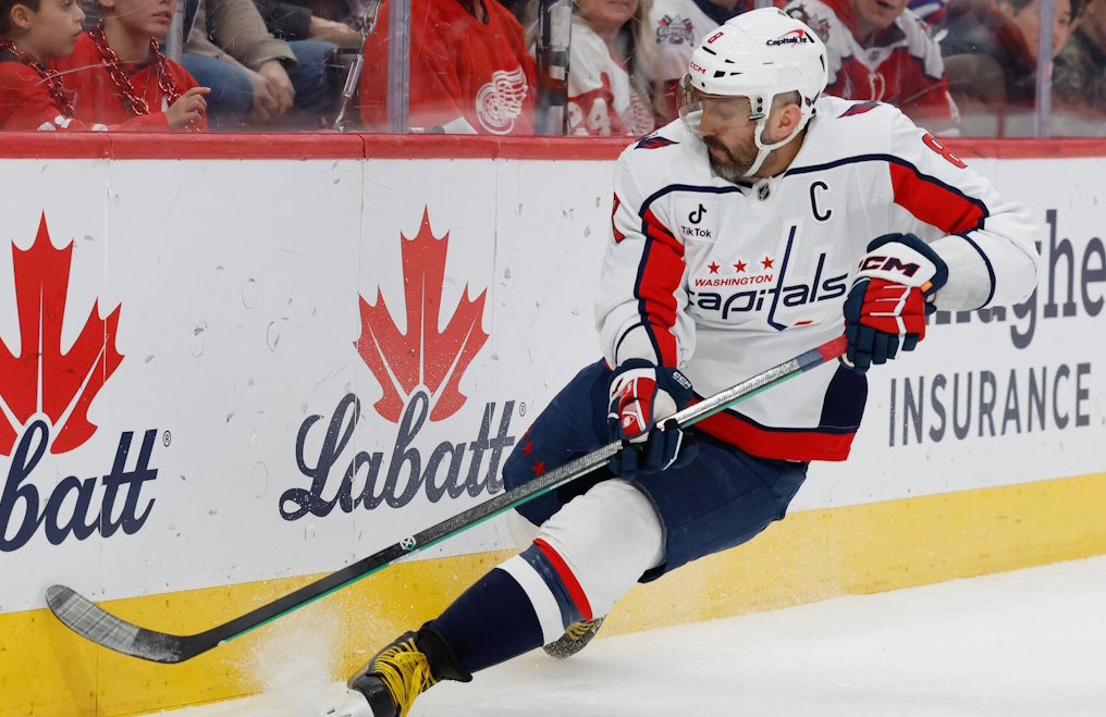 Александр Овечкин продолжает переписывать рекорды. Фото: соцсети