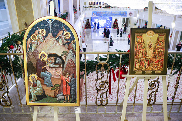 Листайте вправо, чтобы увидеть больше изображений