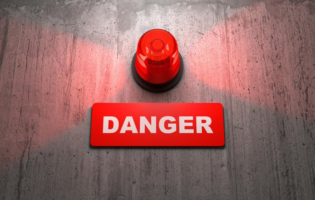 Когда нужно срочно обратиться к стоматологу