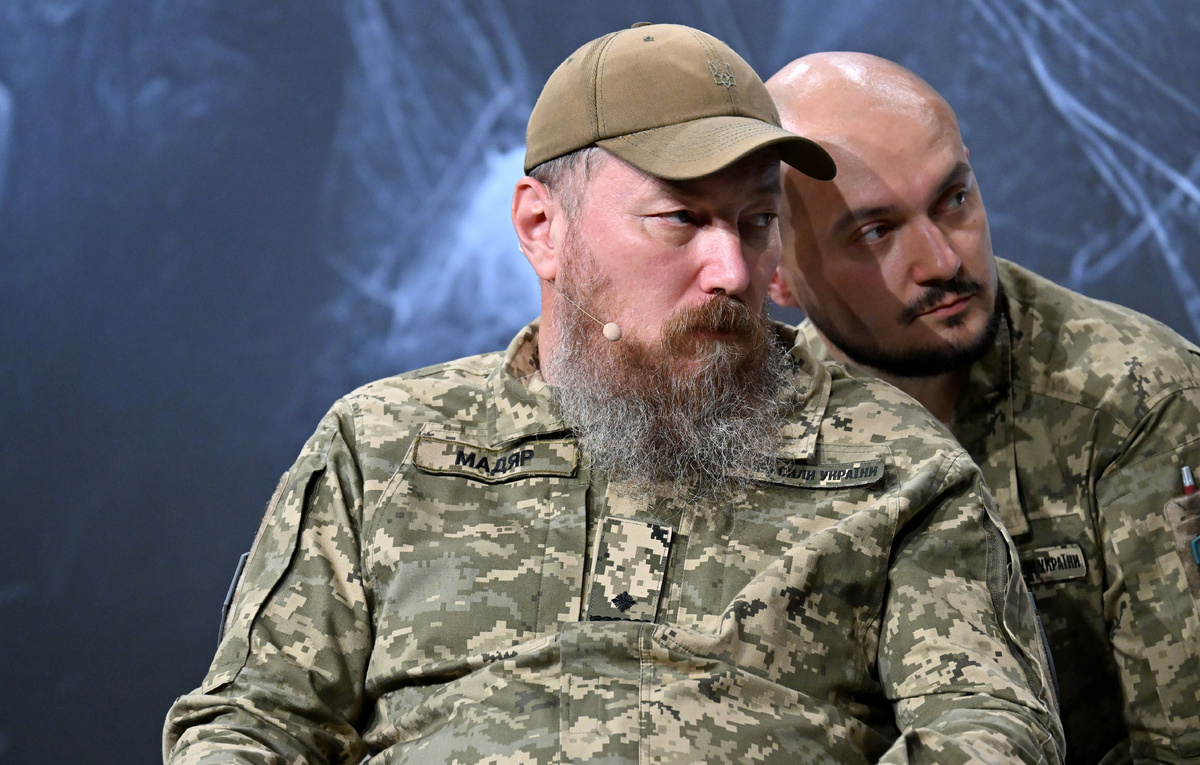    Командующий силами БПЛА ВСУ Роберт Бровди (слева)  ddp/Zengel via Reuters Connect