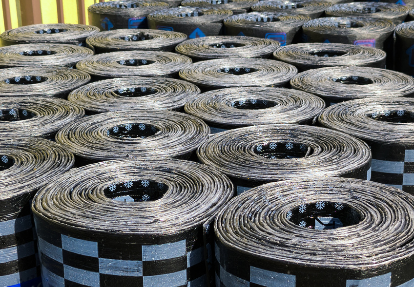 Рубероид для кровли поставляется в рулонах