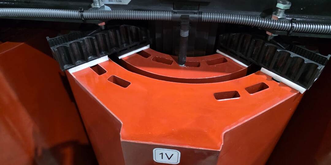 Трансформаторы с литыми вентилируемыми обмотками ВН и НН.