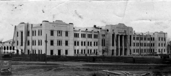 Дворец для рабочих: как в Нижнем Новгороде строили ДК имени Ленина  📷
