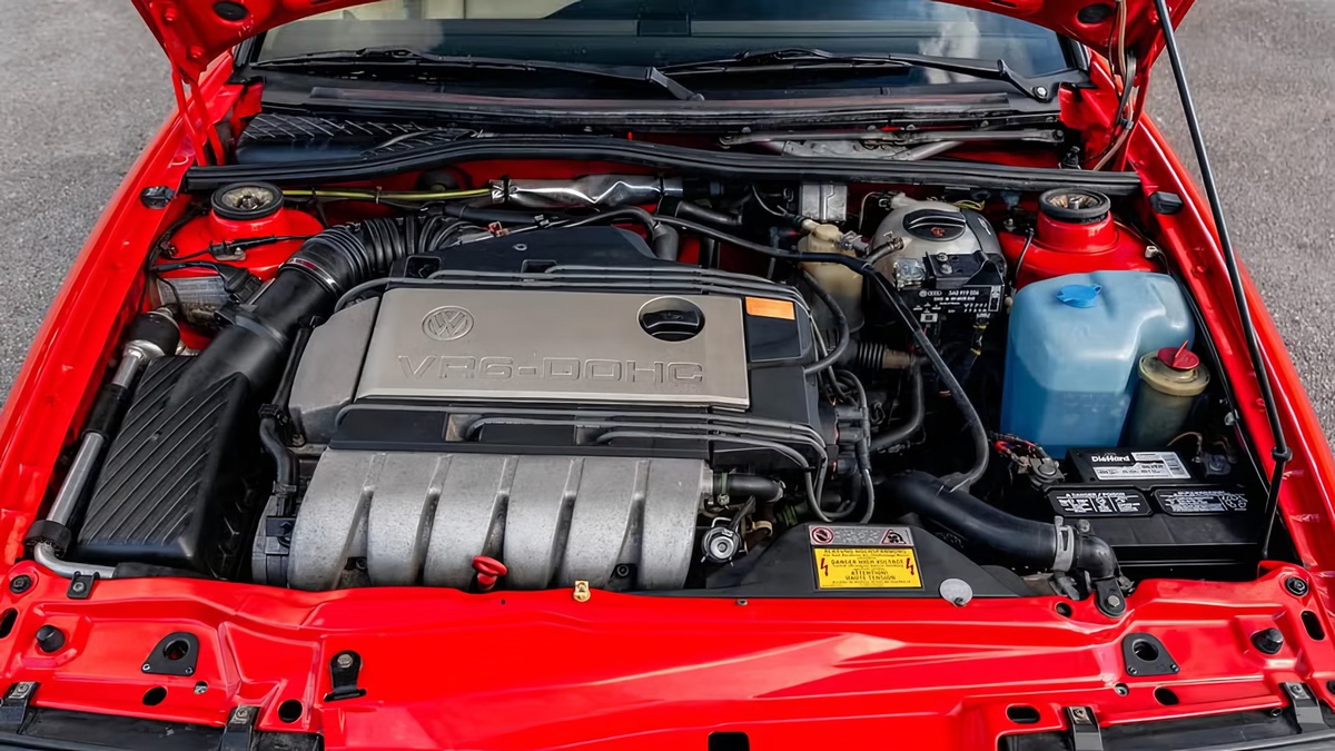 ©Car and Driver ©Volkswagen