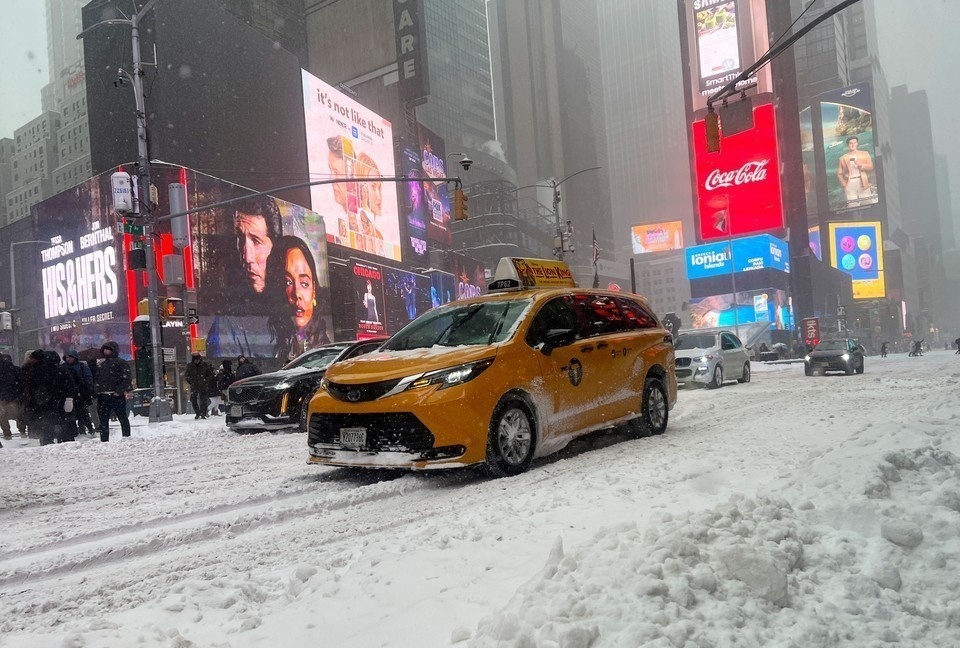    Число погибших из-за морозов и снежной бури в США выросло до 85 человек GLOBAL LOOK PRESS