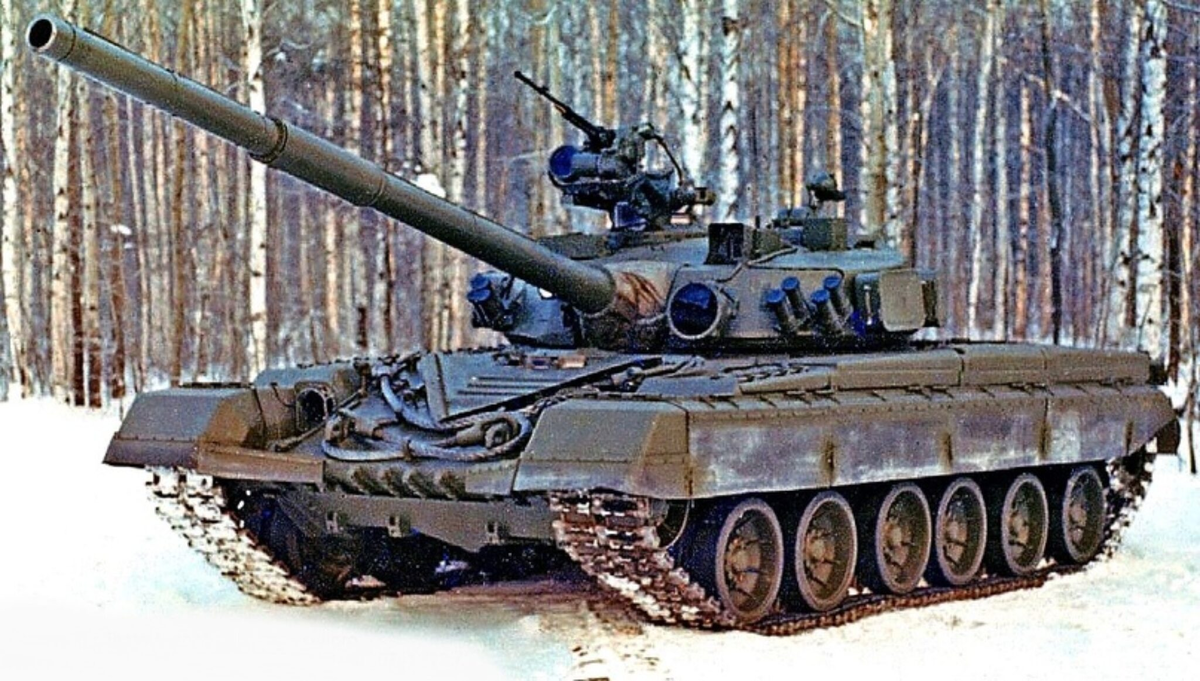 Основной боевой танк Т-80 образца 1976 года. Фотография в свободном доступе.