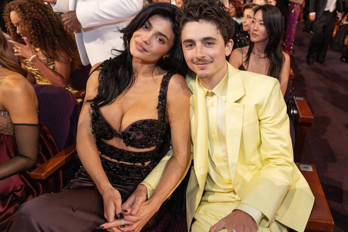    Кайли и Тимоти готовятся объявить о помолвке LEGION-MEDIA