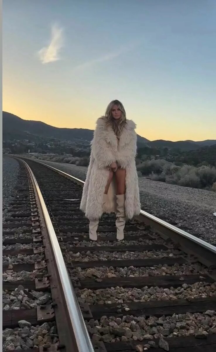 Хайди Клум📷
