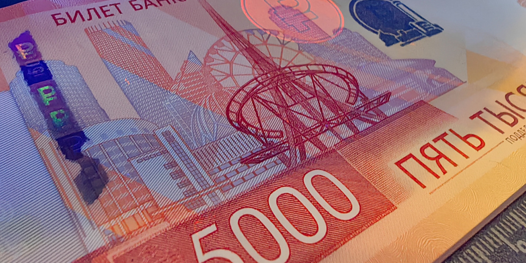 Суд обязал «Пауэр Интернэшнл-шины» выплатить 400 тыс. кладовщику в Екатеринбурге